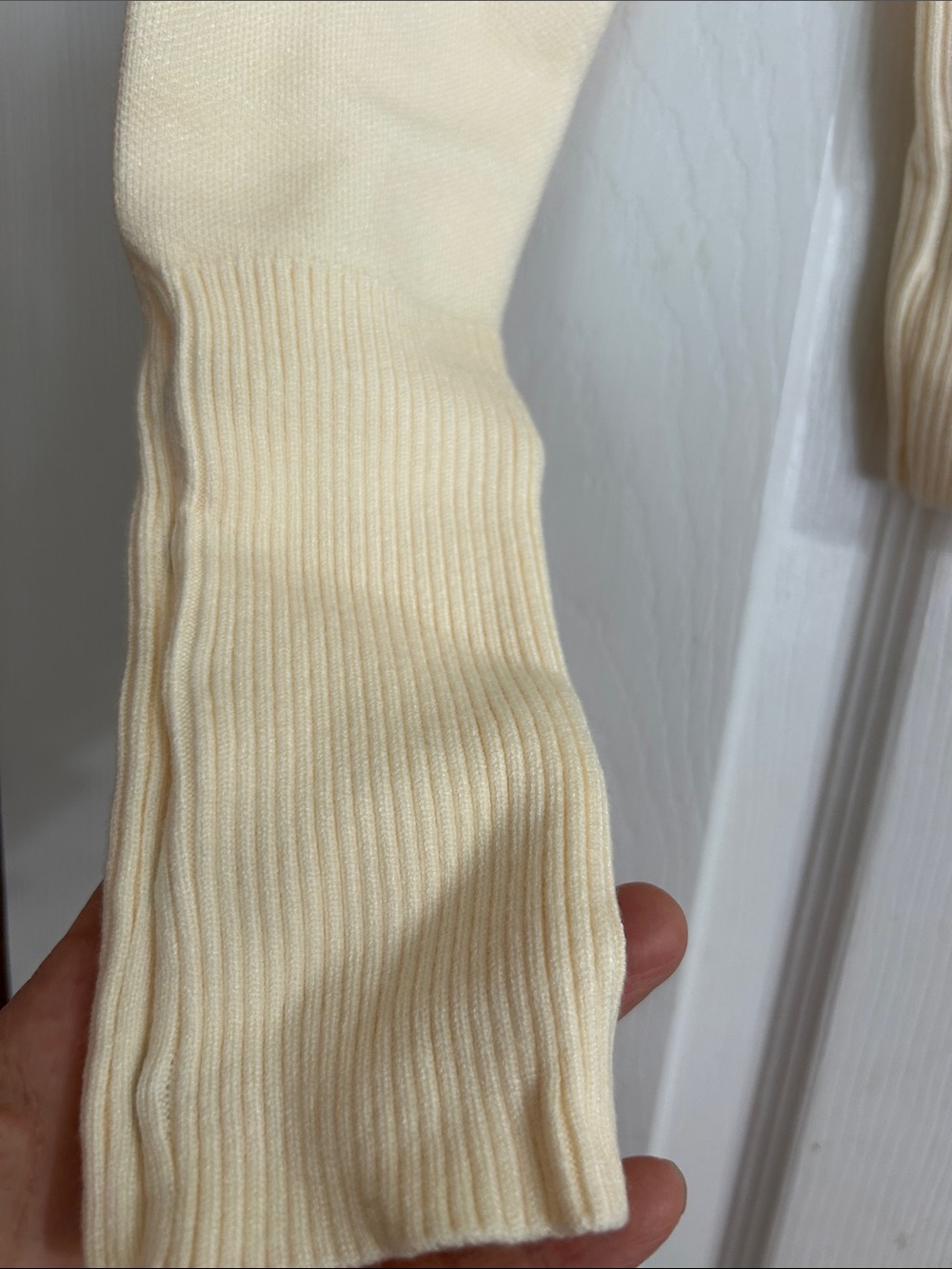 Cream Button-Front Ribbed Waist Knit Top - Picture 15 of 16